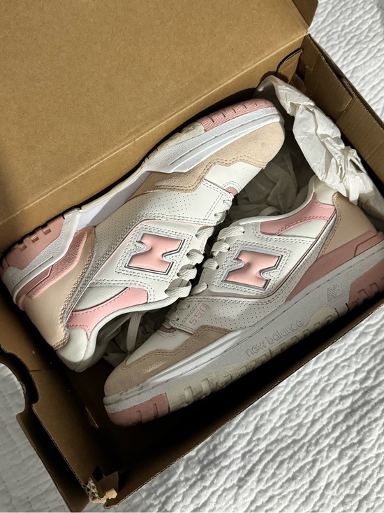 New Balance Shoes - New Balance Women's 550 Retro Sneaker in White and Pink